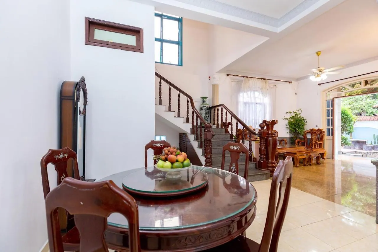 Mt Vung Tau Private Pool Villas 0*,
