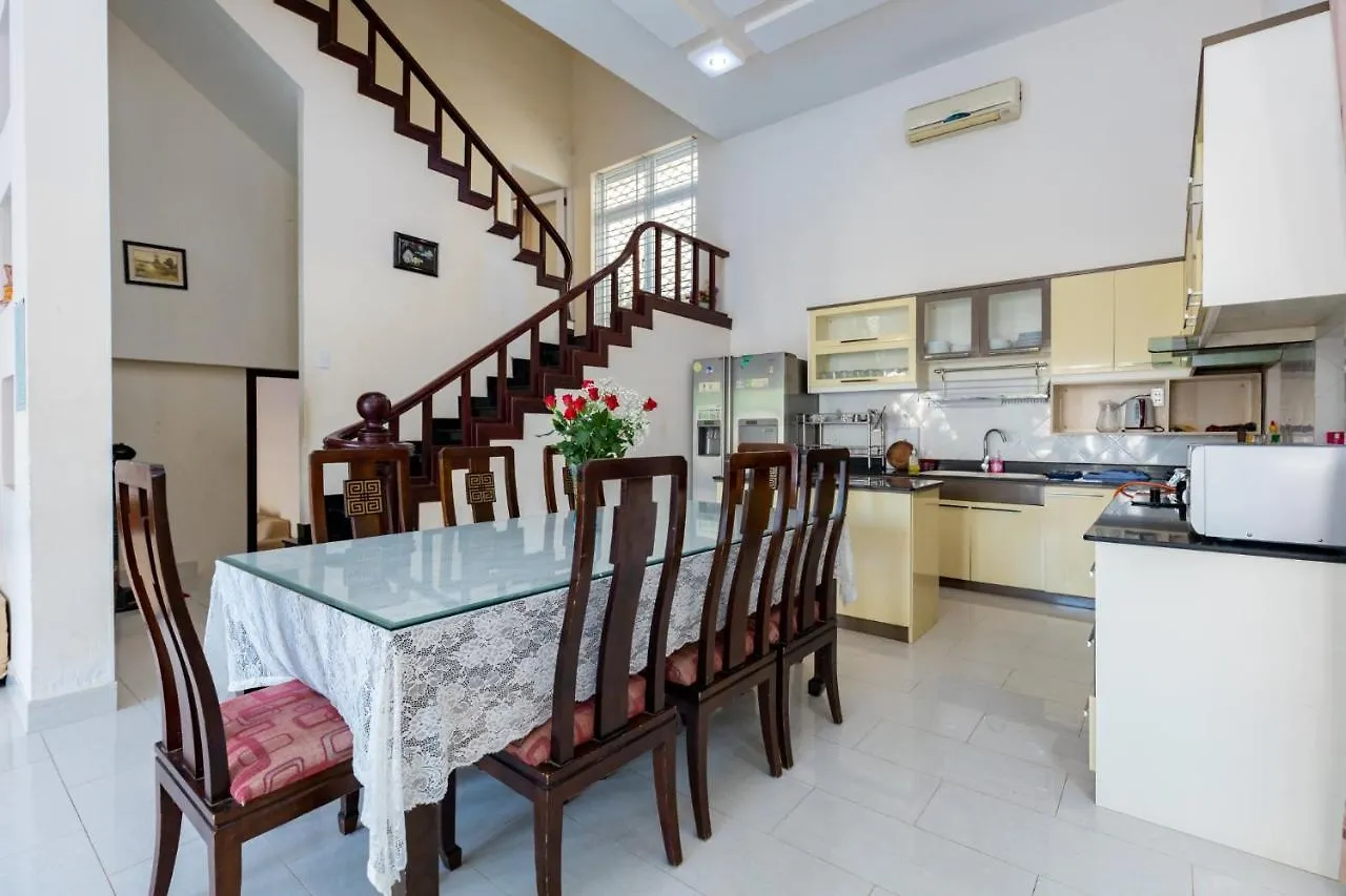 Mt Vung Tau Private Pool Villas 0*,